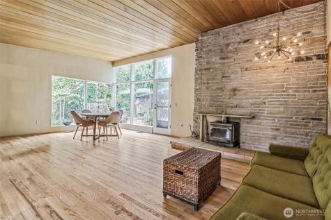 11521 Corliss Avenue N Seattle WA 98133