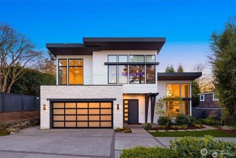 9215 32ND Clyde Hill WA 98004