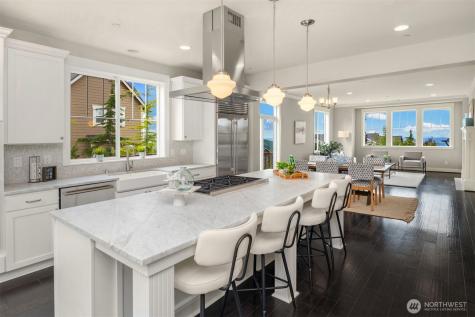 7098 170th Avenue SE Bellevue WA 98006