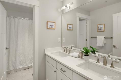 7098 170th Avenue SE Bellevue WA 98006