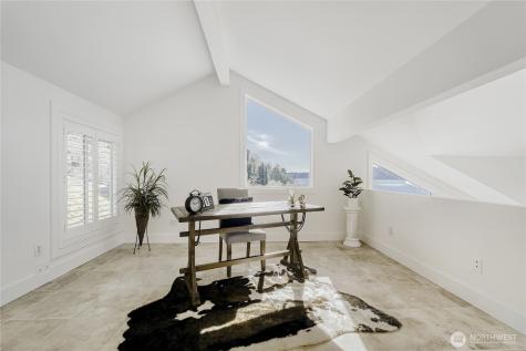 16035 Inglewood Road NE Kenmore WA 98028