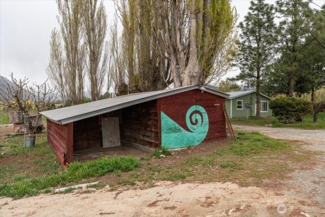 293 Barkley Road Manson WA 98831