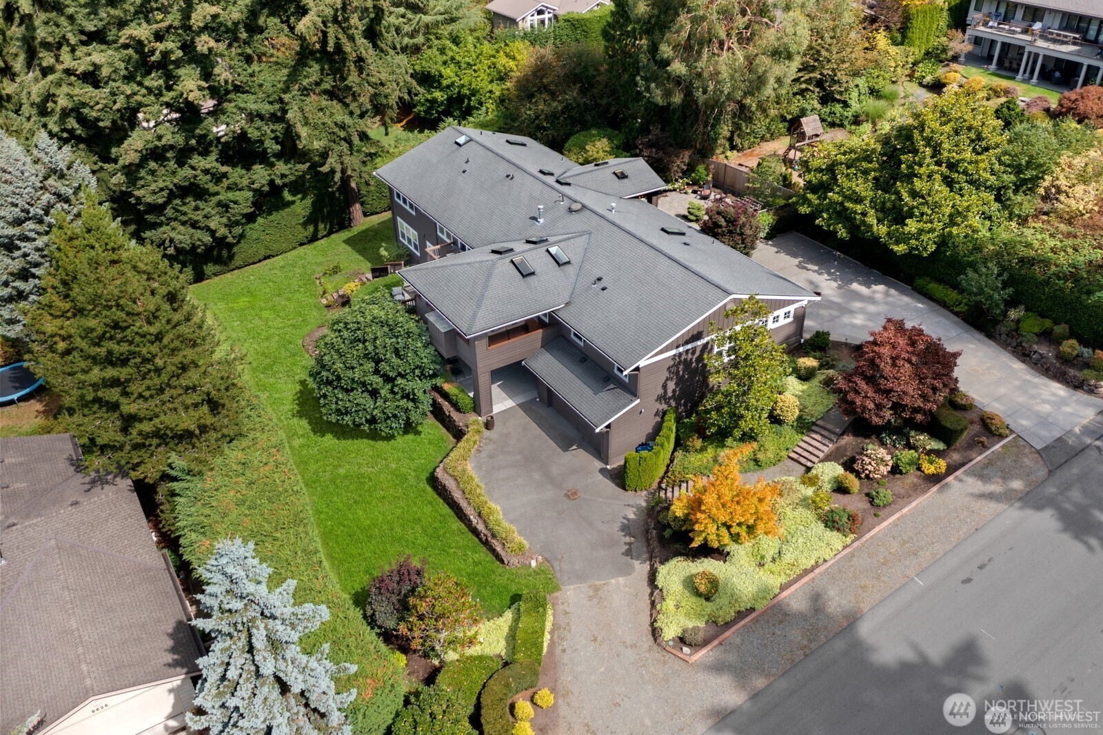 9640 NE 32nd Street Clyde Hill WA 98004