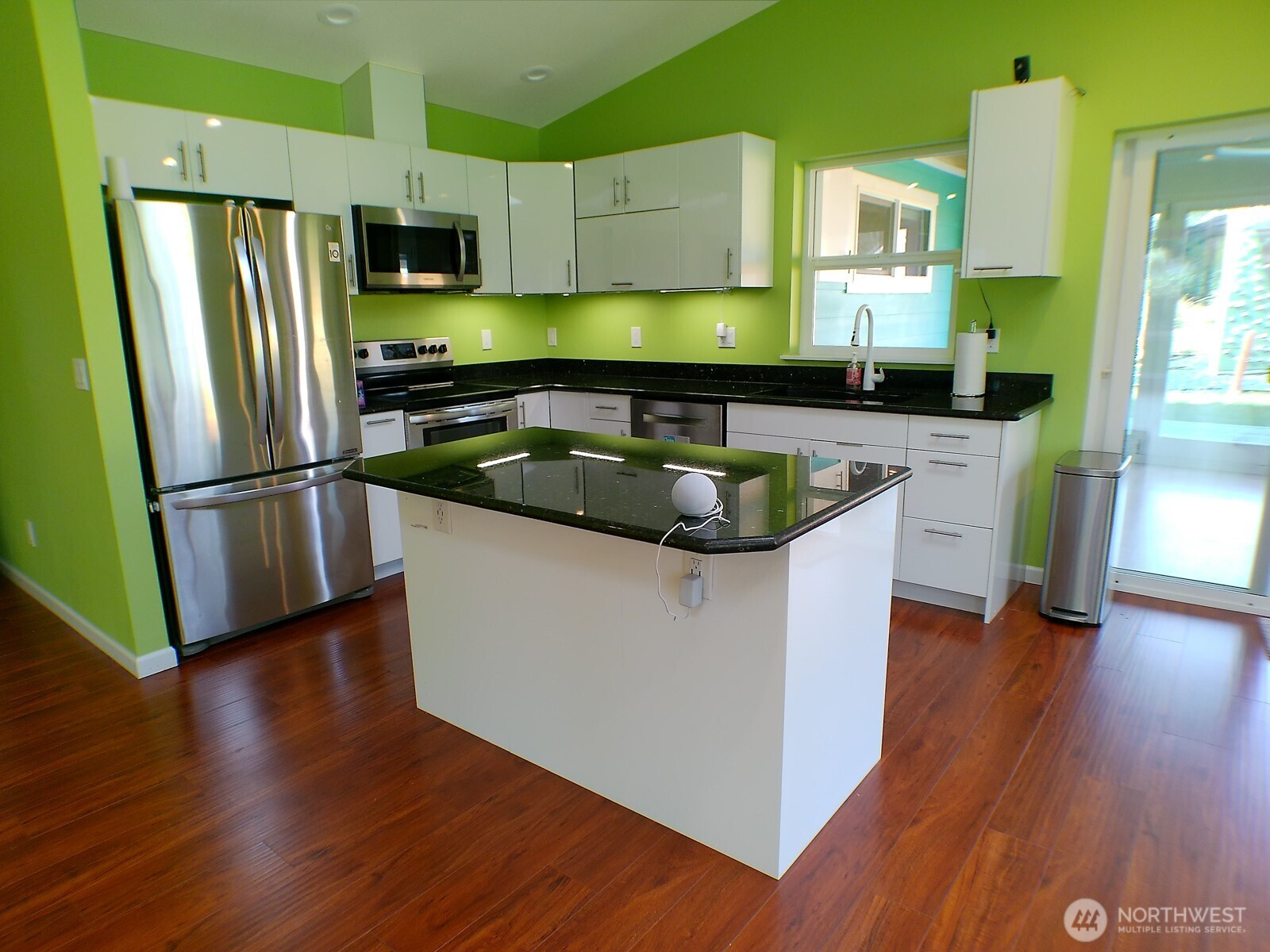 744 Evergreen Avenue Ocean Shores WA 98569