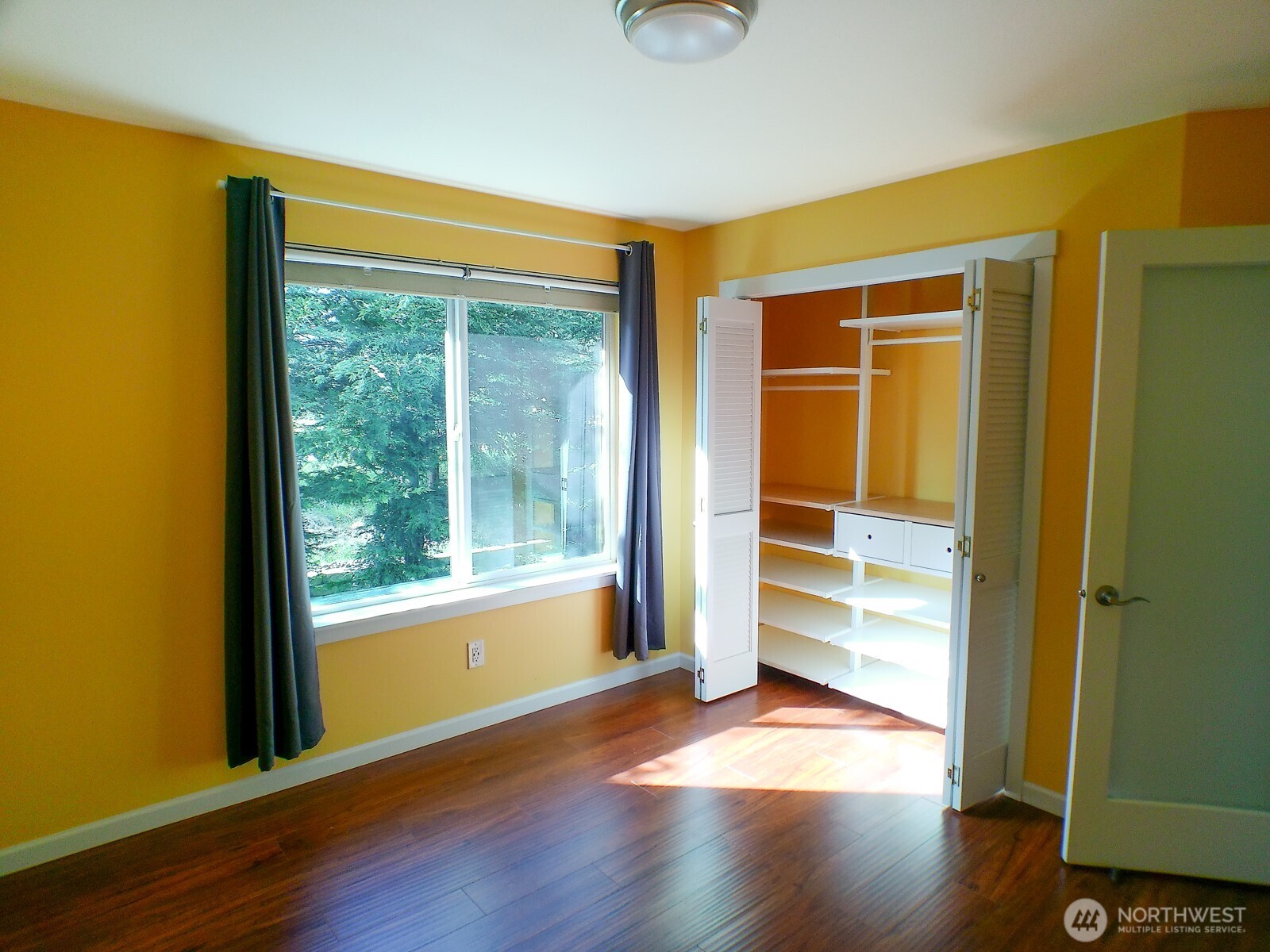 744 Evergreen Avenue Ocean Shores WA 98569