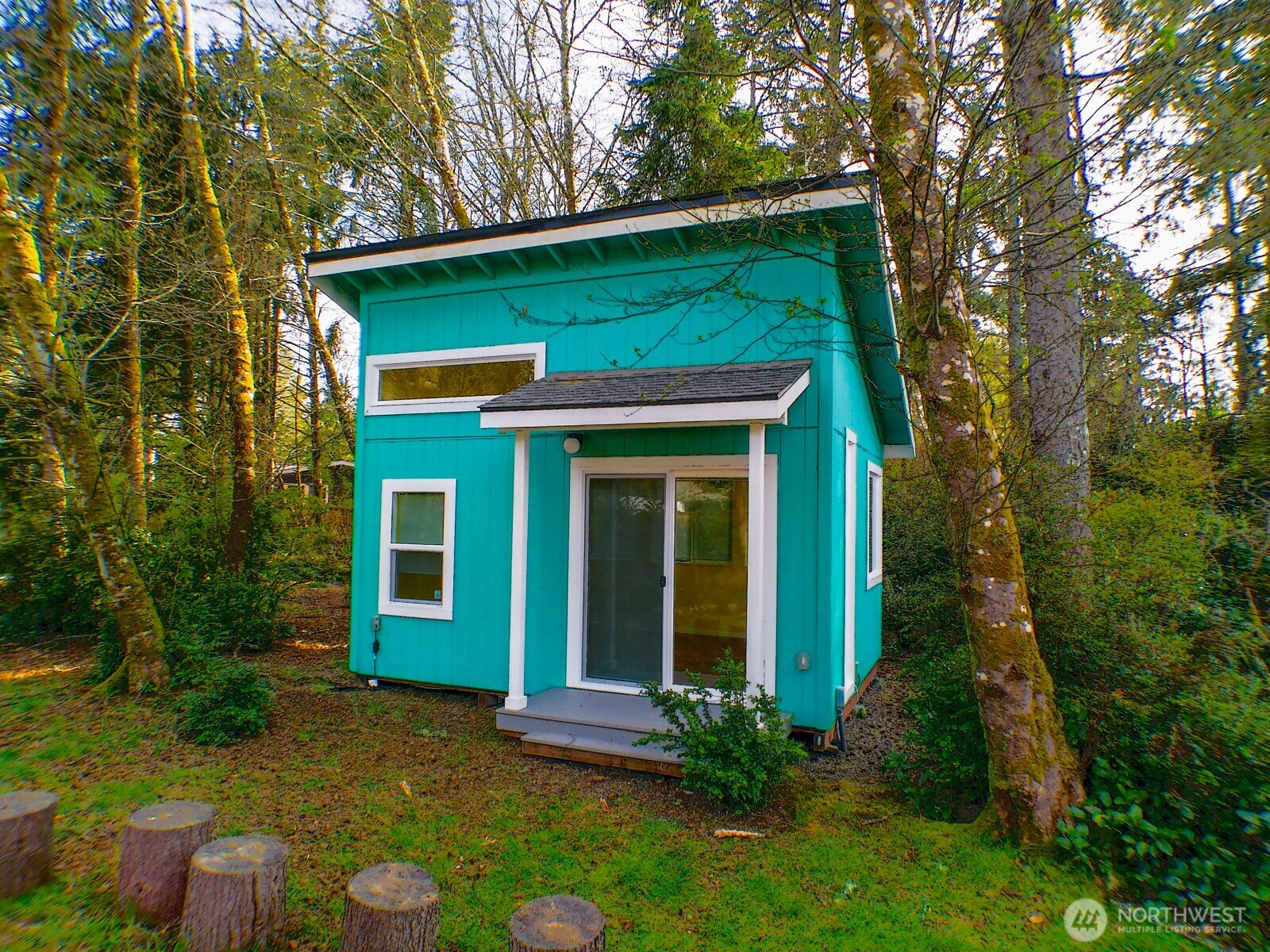 744 Evergreen Avenue Ocean Shores WA 98569