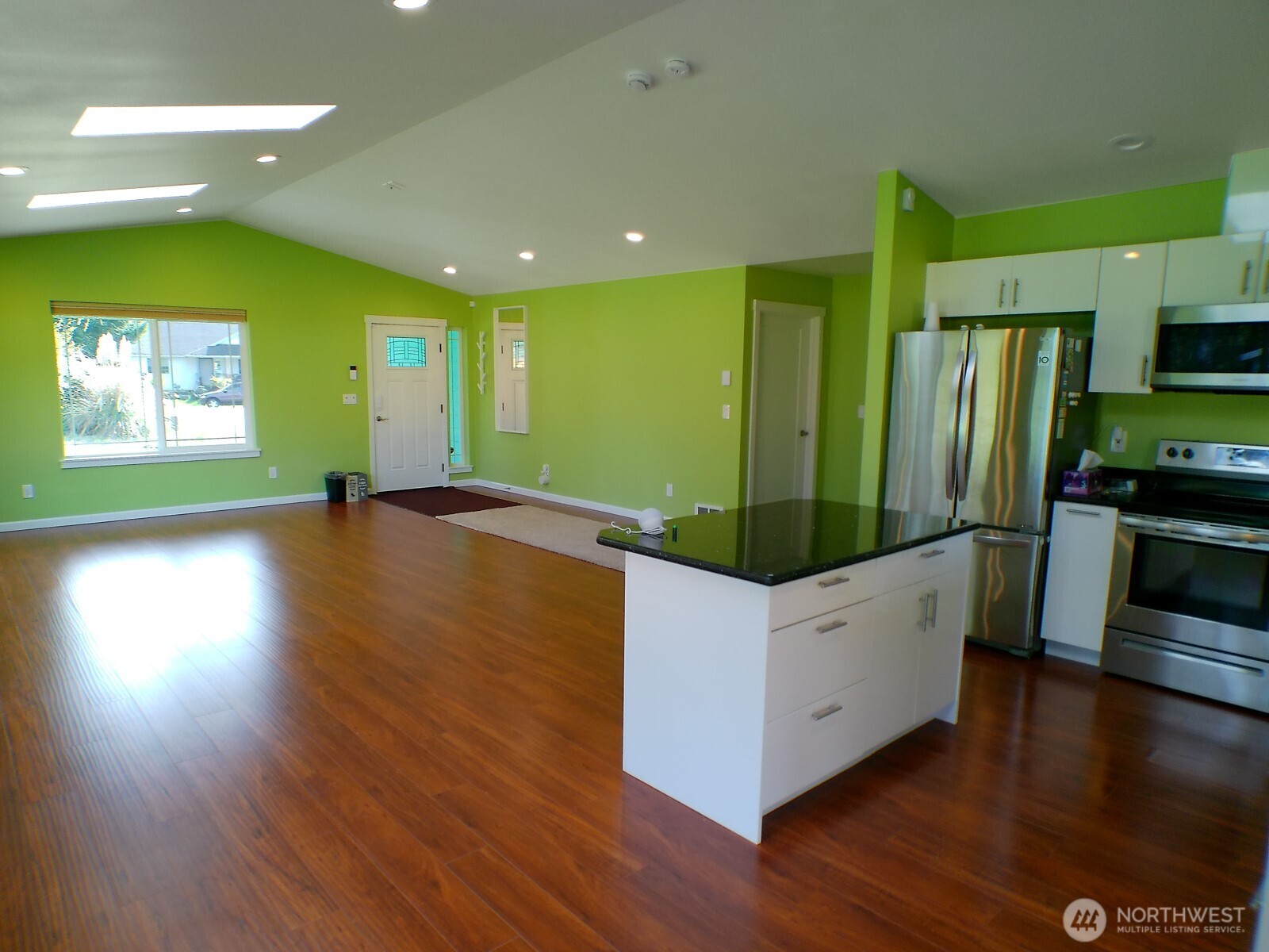 744 Evergreen Avenue Ocean Shores WA 98569