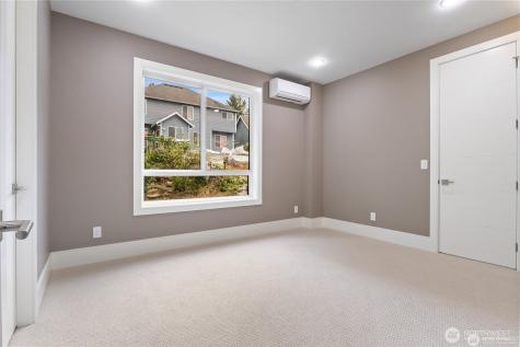 4413 NE 26 Place Renton WA 98059