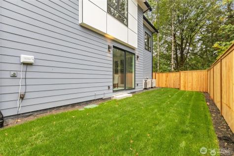 4413 NE 26 Place Renton WA 98059