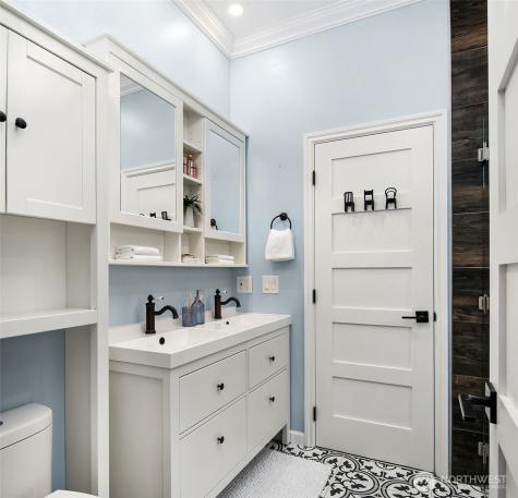 20819 NE 25th Street Sammamish WA 98074