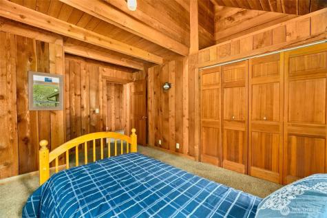 22110 Elbow Lake Road SE Yelm WA 98597