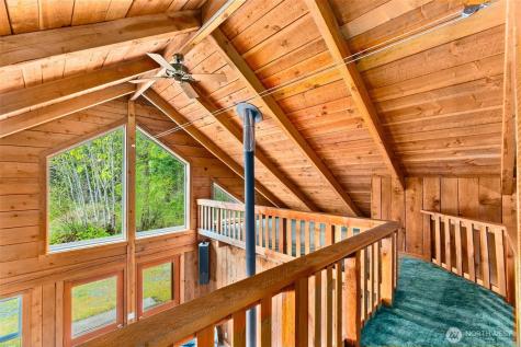 22110 Elbow Lake Road SE Yelm WA 98597