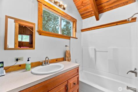 22110 Elbow Lake Road SE Yelm WA 98597