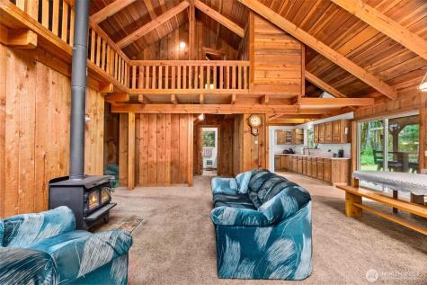 22110 Elbow Lake Road SE Yelm WA 98597