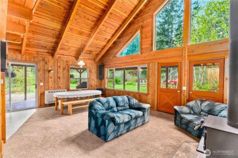 22110 Elbow Lake Road SE Yelm WA 98597