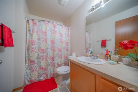 1409 51st Place NE Auburn WA 98002