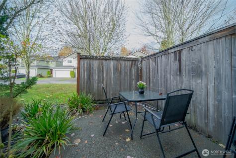 1409 51st Place NE Auburn WA 98002