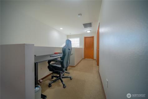 1409 51st Place NE Auburn WA 98002