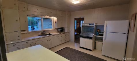1571 Highway 112 Sekiu WA 98381