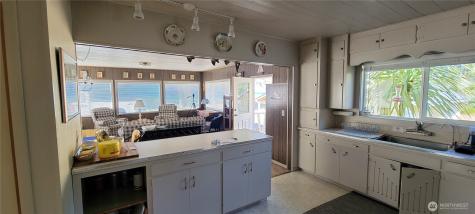 1571 Highway 112 Sekiu WA 98381