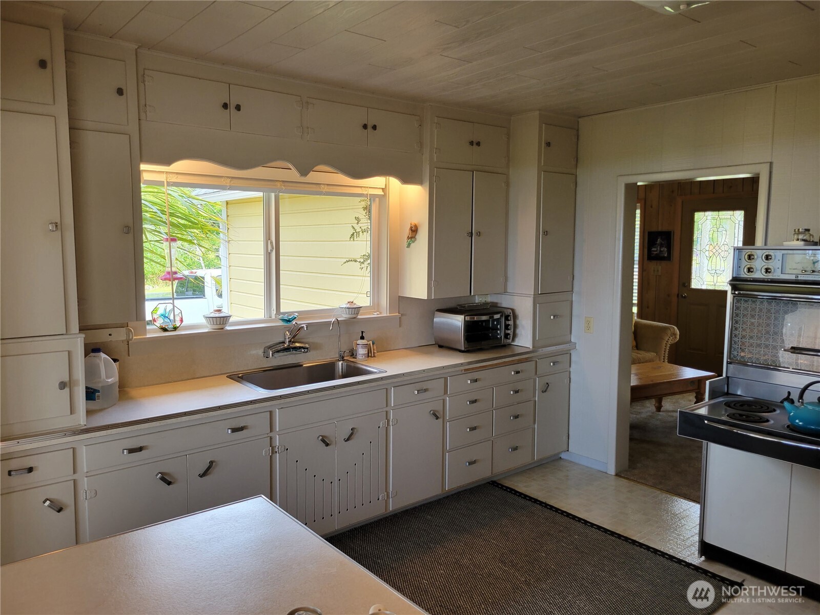 1571 Highway 112 Sekiu WA 98381