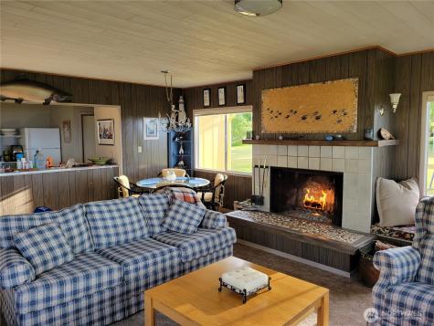 1571 Highway 112 Sekiu WA 98381
