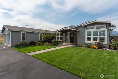 1315 Green Avenue Manson WA 98831