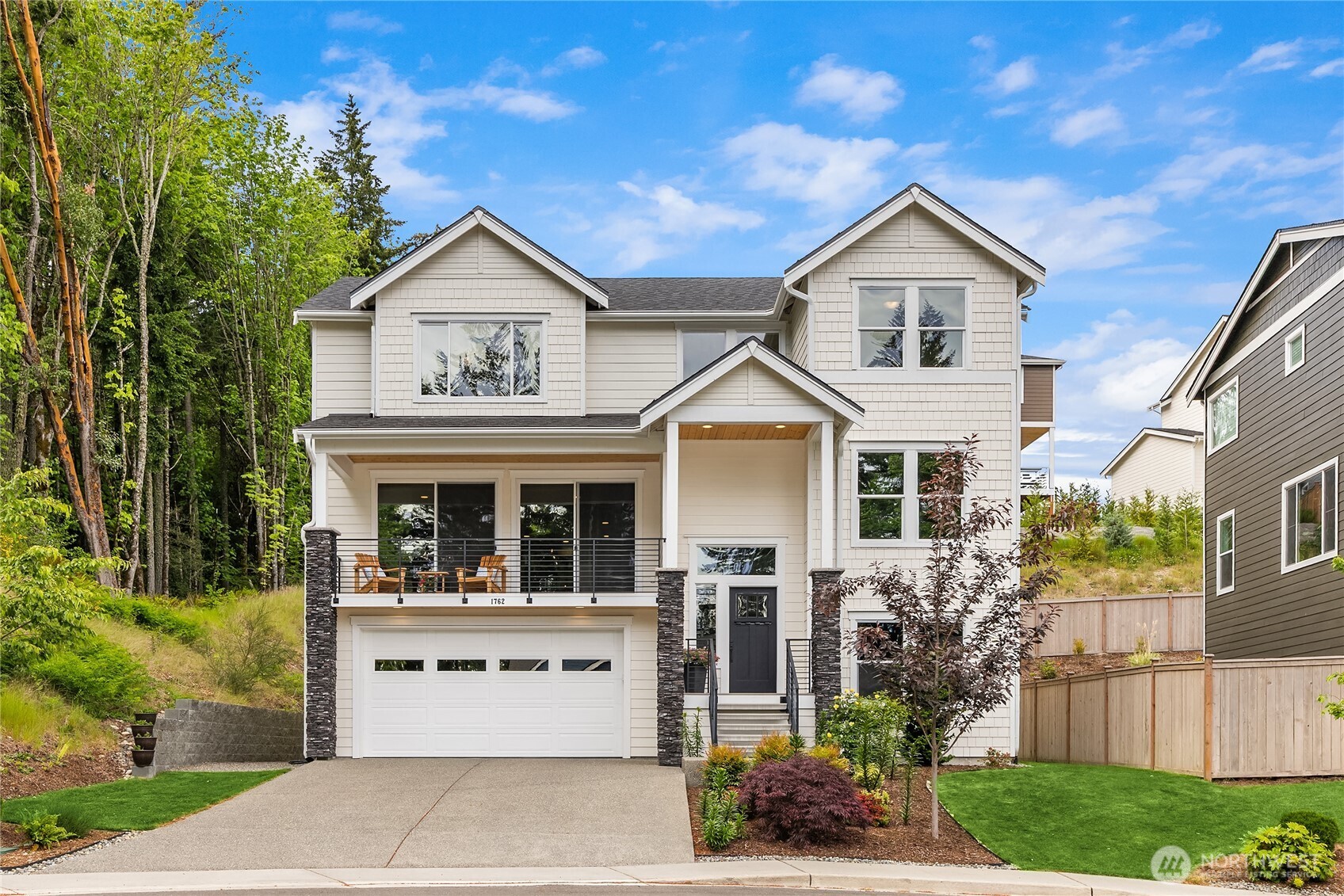 1762 NE Crystallia Court Poulsbo WA 98370