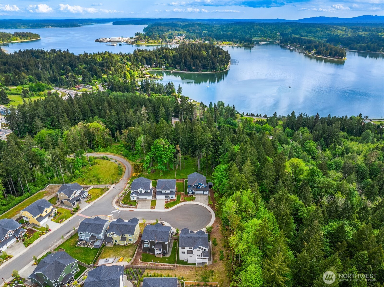 1762 NE Crystallia Court Poulsbo WA 98370