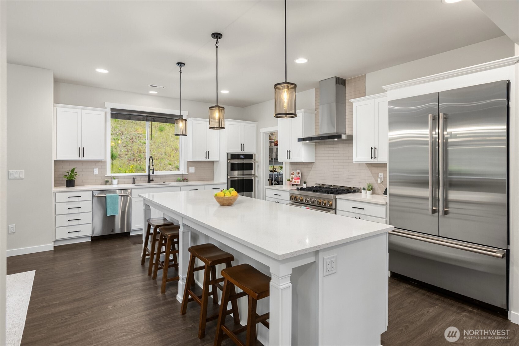 1762 NE Crystallia Court Poulsbo WA 98370