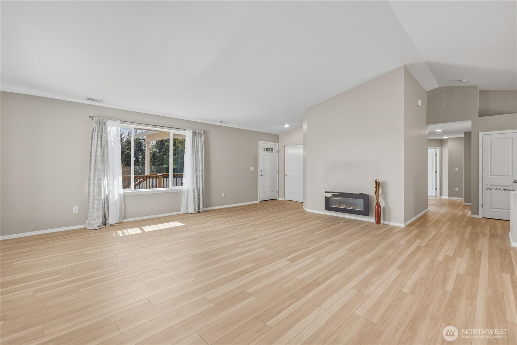 9 Curtis Longview WA 98632