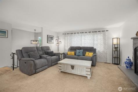 7627 NE 202nd Place Kenmore WA 98028