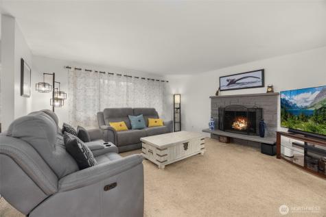 7627 NE 202nd Place Kenmore WA 98028