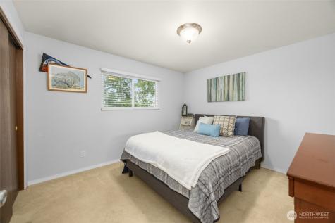 7627 NE 202nd Place Kenmore WA 98028