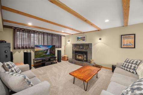 7627 NE 202nd Place Kenmore WA 98028
