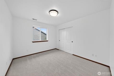 5844 147th Place NE Marysville WA 98271