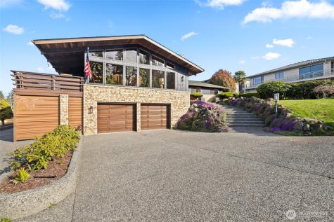521 S Liberty Port Angeles WA 98362
