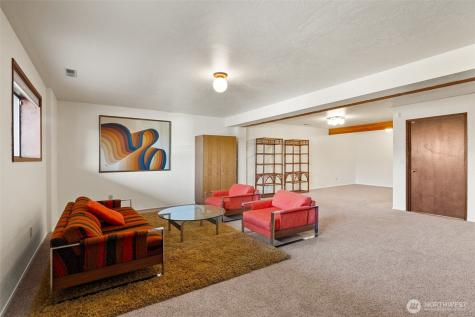 521 S Liberty Port Angeles WA 98362