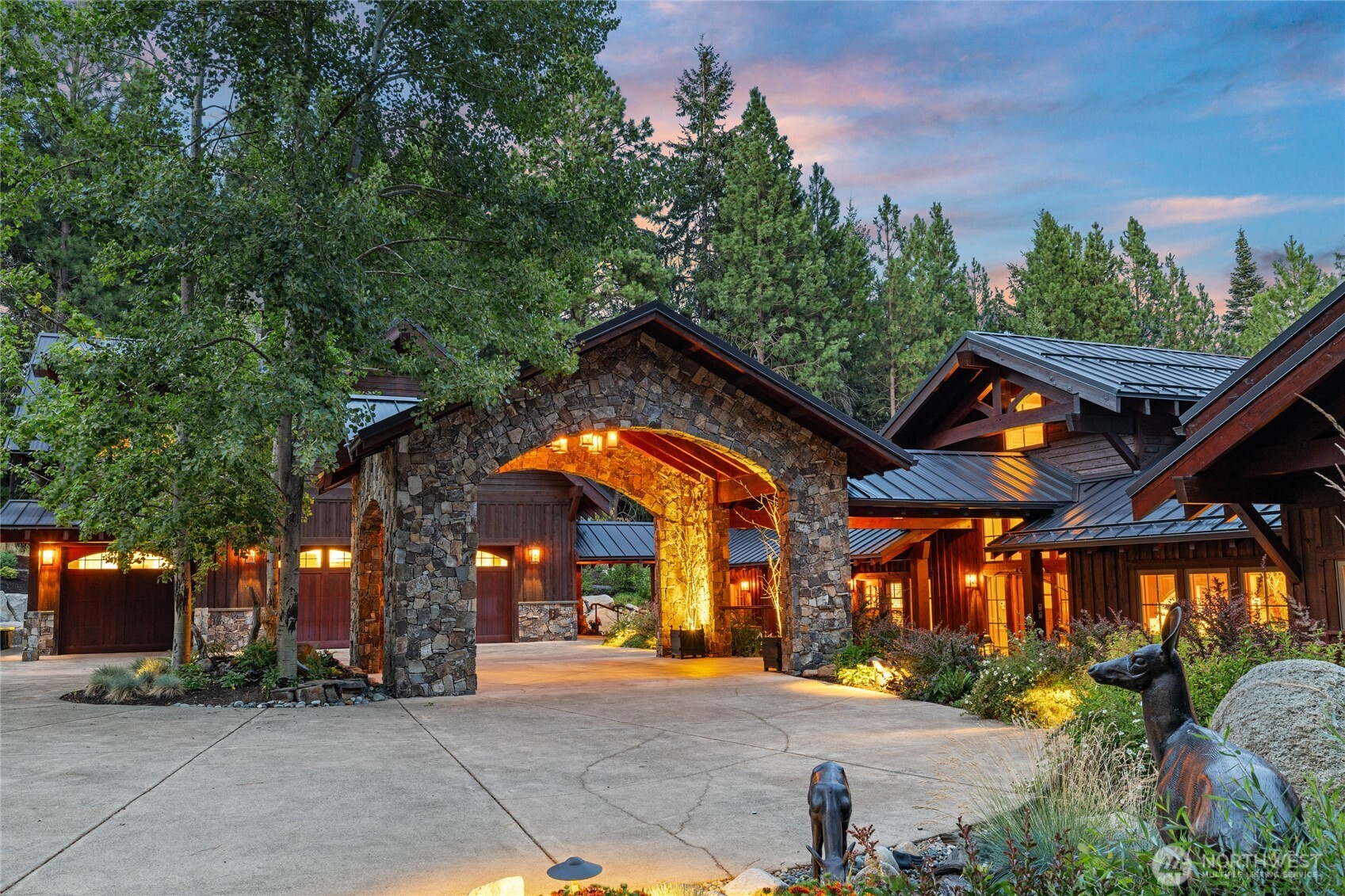 820 Iron Monarch Loop Cle Elum WA 98922