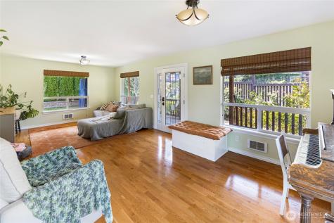 326 Carter Street San Juan Island WA 98250