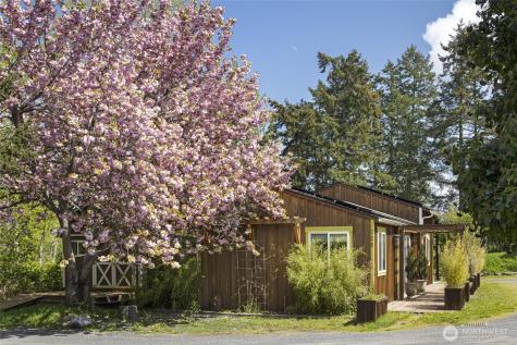 326 Carter Street San Juan Island WA 98250