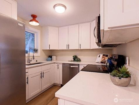 23004 52nd Avenue W Mountlake Terrace WA 98043
