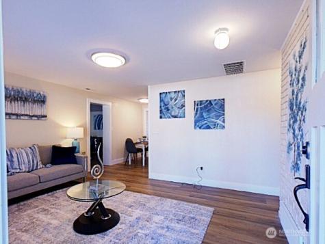23004 52nd Avenue W Mountlake Terrace WA 98043