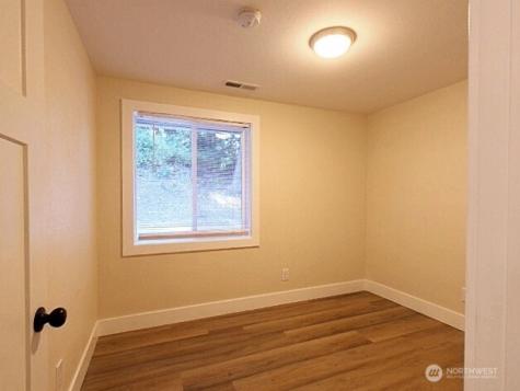 23004 52nd Avenue W Mountlake Terrace WA 98043