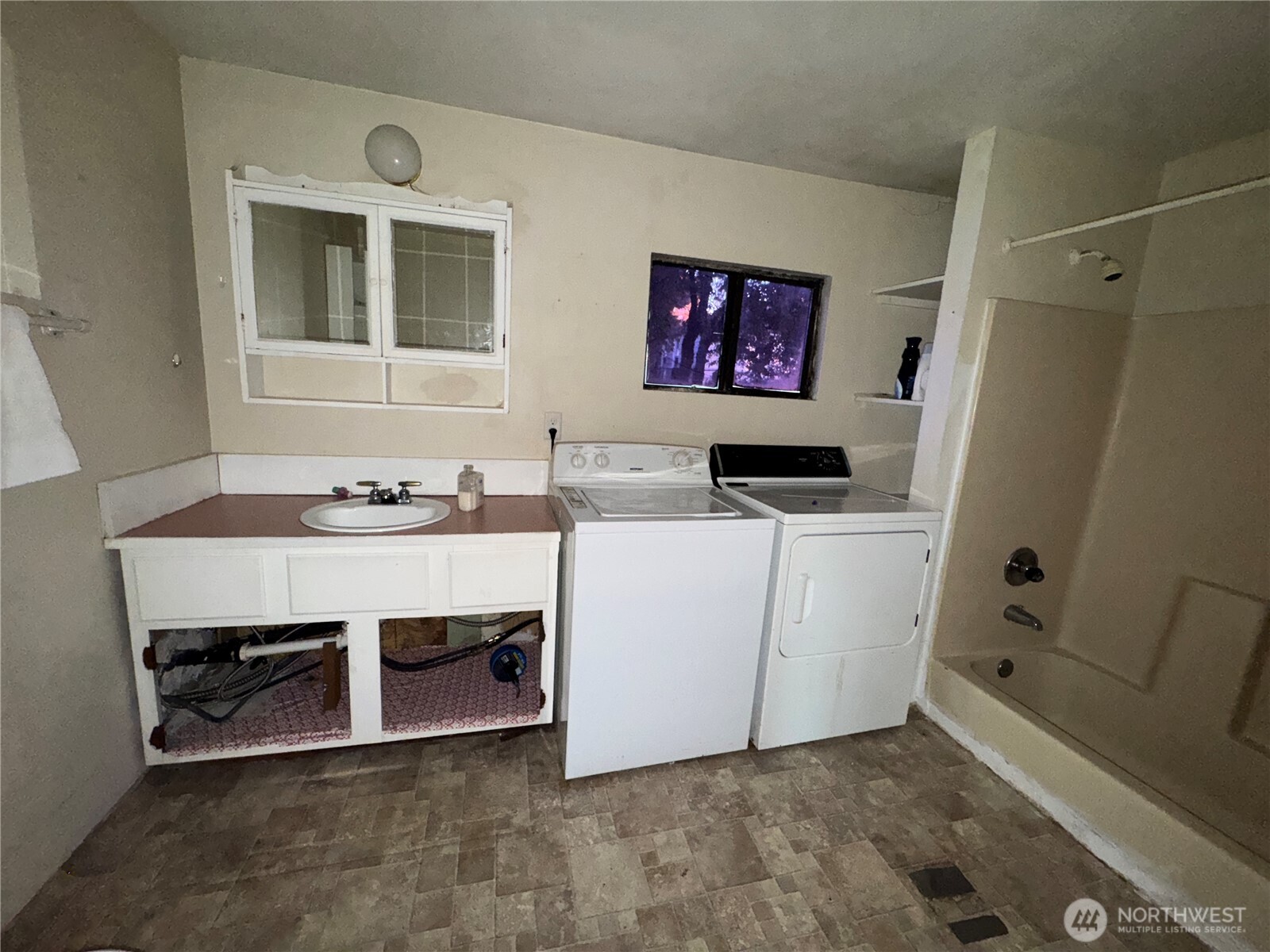 17205 33rd Avenue S Burien WA 98188