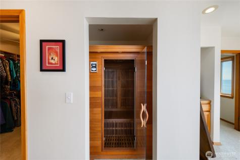 2597 West Beach Road Oak Harbor WA 98277