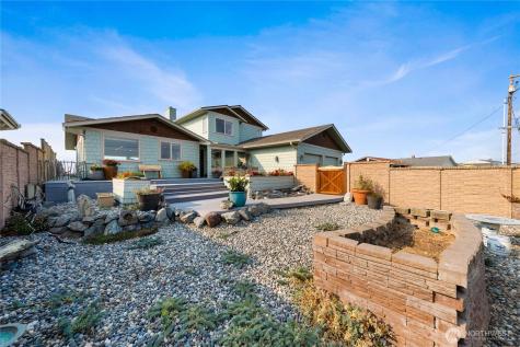 2597 West Beach Road Oak Harbor WA 98277