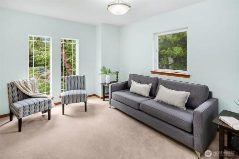 14730 75th Avenue NE Kenmore WA 98028