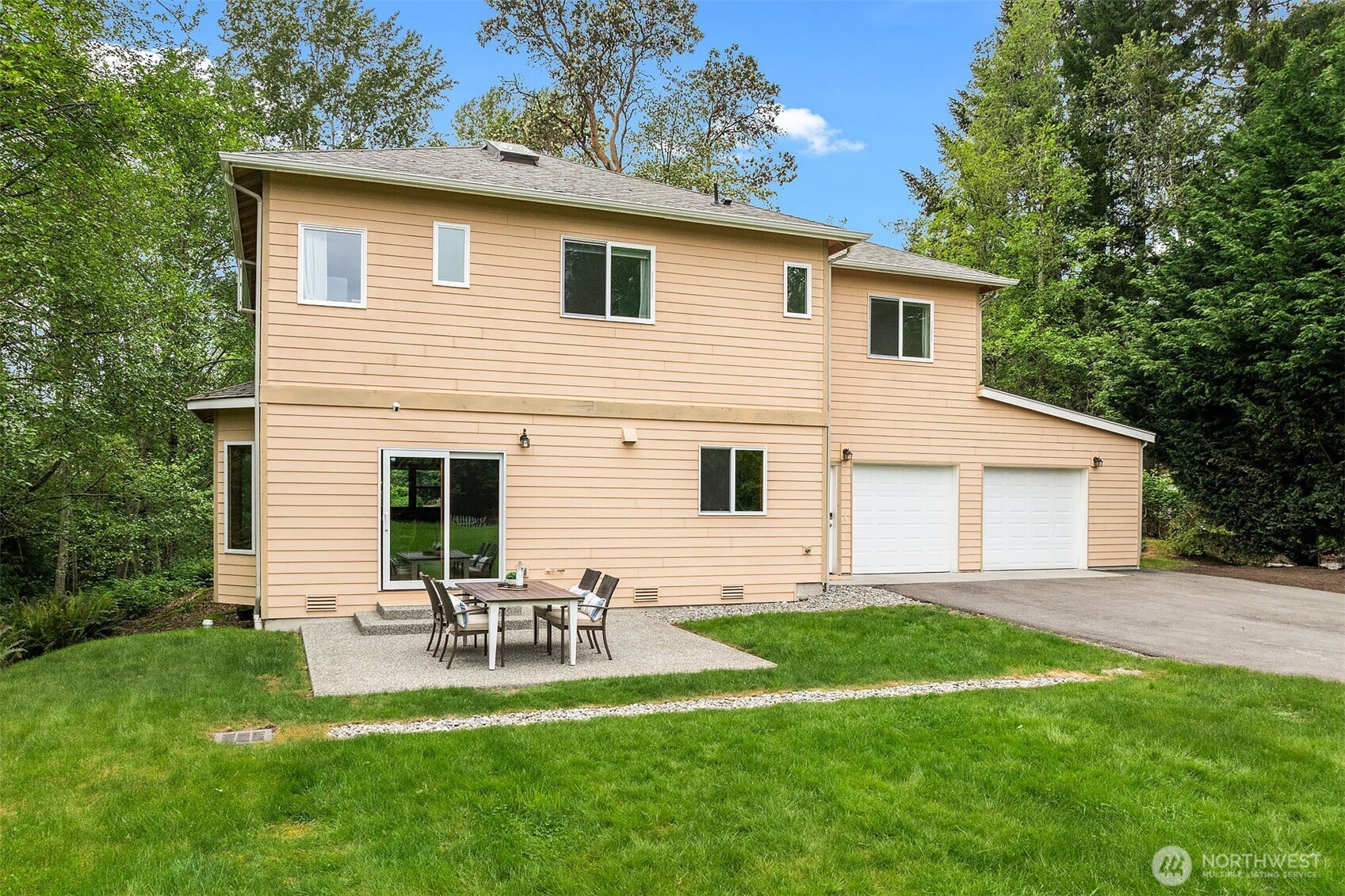 14730 75th Avenue NE Kenmore WA 98028