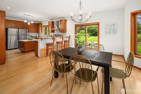 14730 75th Avenue NE Kenmore WA 98028